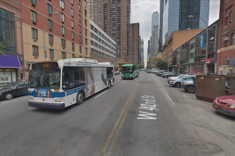 M42 Bus